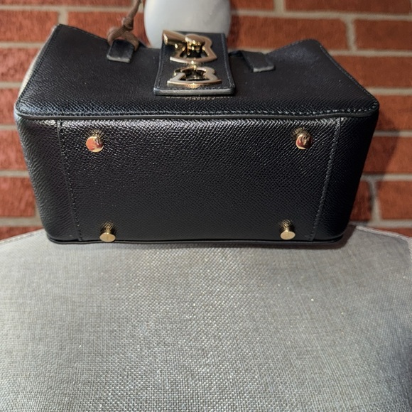 Gianfranco Lotti keylock pearl micro handbag crossbody black NWT - Picture 6 of 13